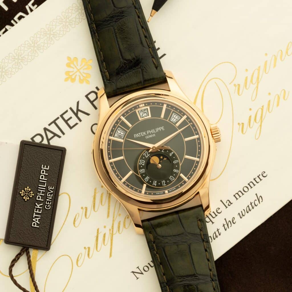 2026 Patek Philippe Annual Calendar 5205R-011 Green Dial PinkGold Box & Papers 40mm