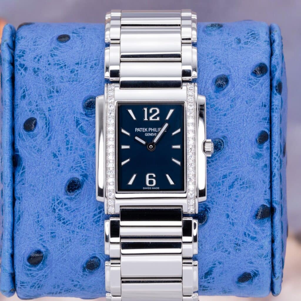 2026 Patek Philippe Twenty~4 4910/1200A-001 Blue Dial Steel Box & Papers 25.1mm