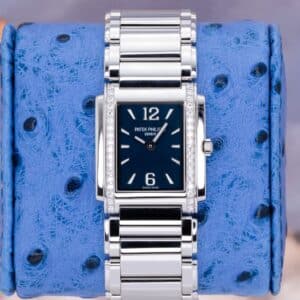 2026 Patek Philippe Twenty~4 4910/1200A-001 Blue Dial Steel Box & Papers 25.1mm
